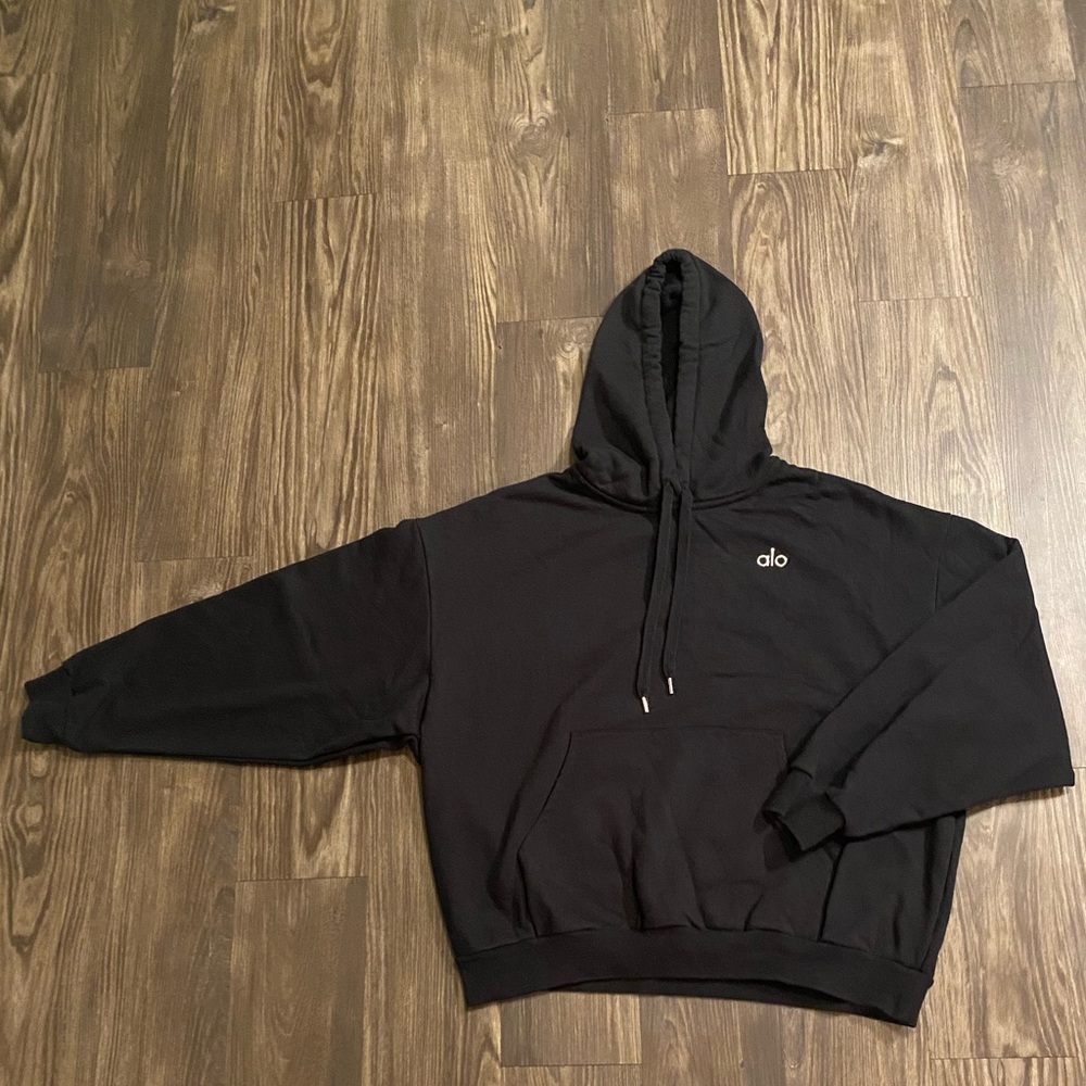 Alo Yoga Accolade Hoodie in Cool Chrome